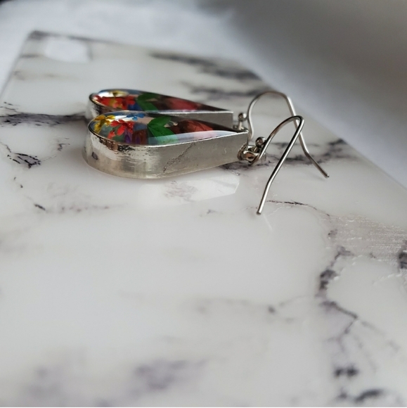 New Pressed Flower Teardrop Earrings - Picture 5 of 8